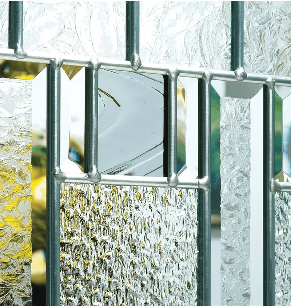 Prairie composite door glass, clear and textured panes in a grid of square leading